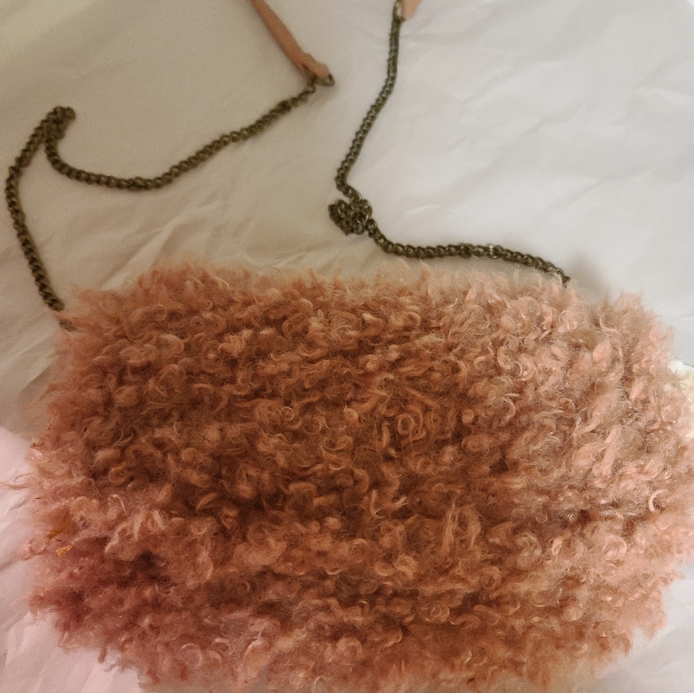 New with tag Artificial lambs for pink purse by universal thread